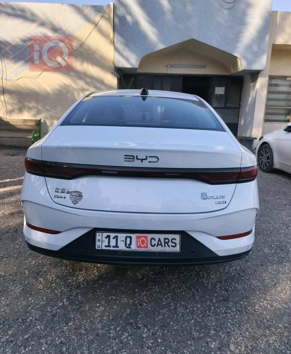 بي واي دي Qin Plus